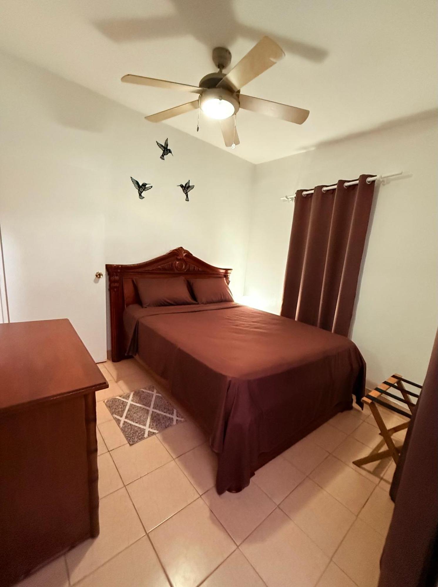 Hill Top Cottage La Savane Bagian luar foto