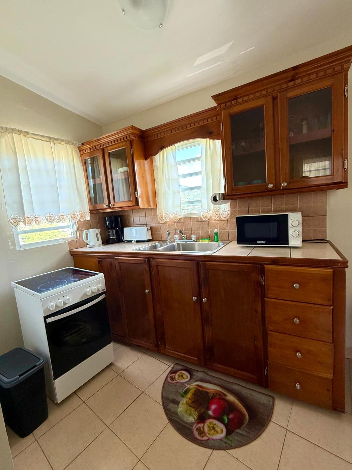 Hill Top Cottage La Savane Bagian luar foto